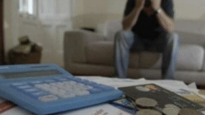 Borç Sarmalından Çıkmak: Maddi Değil, Psikolojik Bir Mücadele