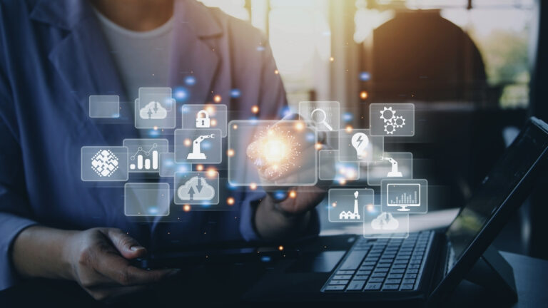 Modern İnsanın Çevrimiçi Varlığı